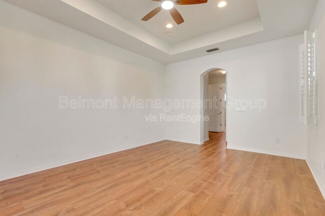 Building Photo - 3912 Heirloom Rose Pl