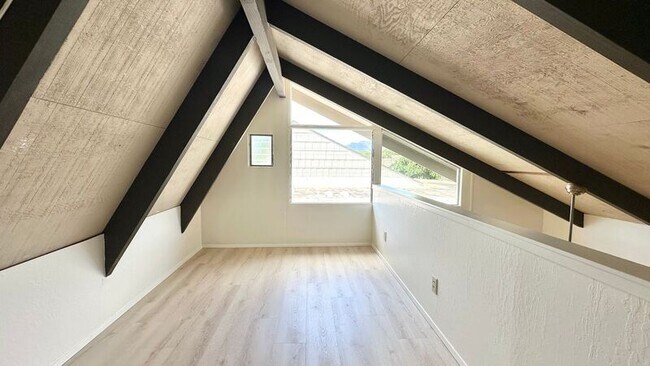 Building Photo - 94-451-451 Keaoopua St