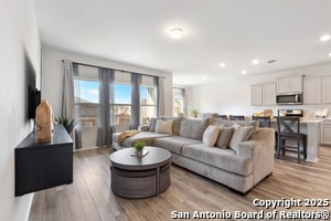 Building Photo - 6847 Alaskan Wy.