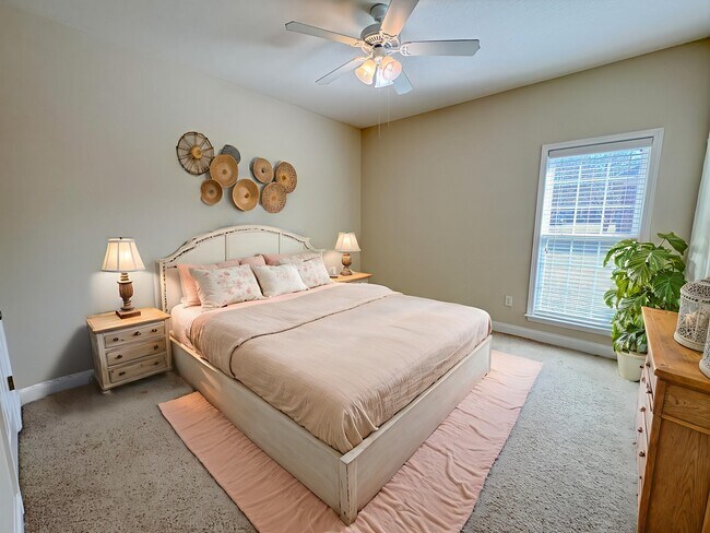 Building Photo - 1220 Lattice Ct