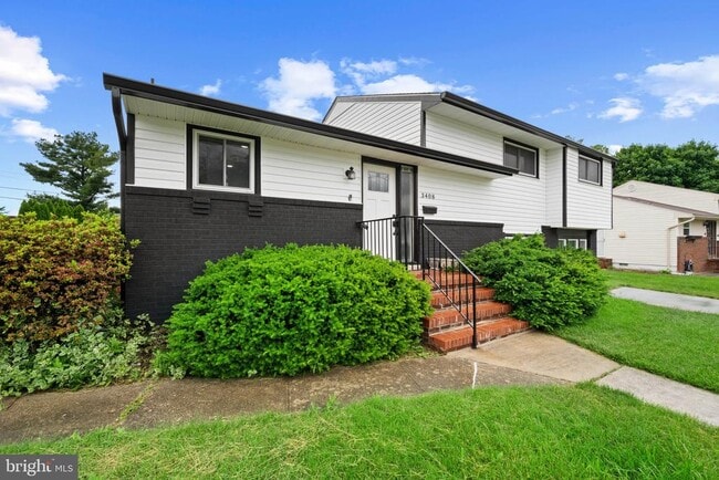 Building Photo - 3408 Croydon Rd