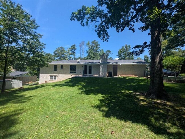 Building Photo - 4020 Kelden Ct SW