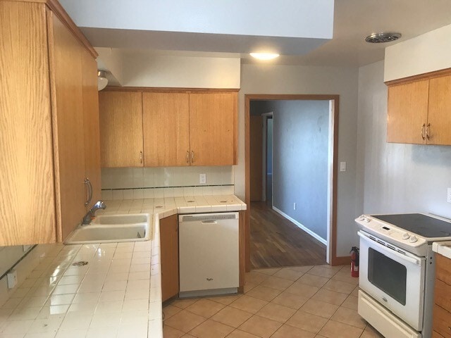 Building Photo - Charming One Level Home in Vancouver Heights Neighborhood