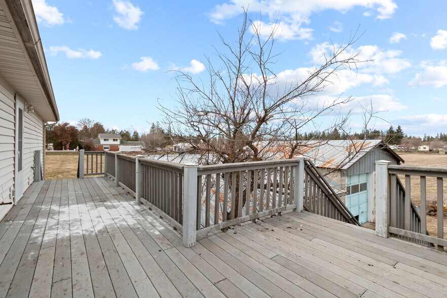 Building Photo - 5704 W Garden Springs Rd