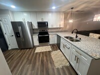 Building Photo - FULLY FURNISHED - Beautiful 1 Bed, 1 Bath Located in Historic Germantown w/ Flexible Lease Terms!