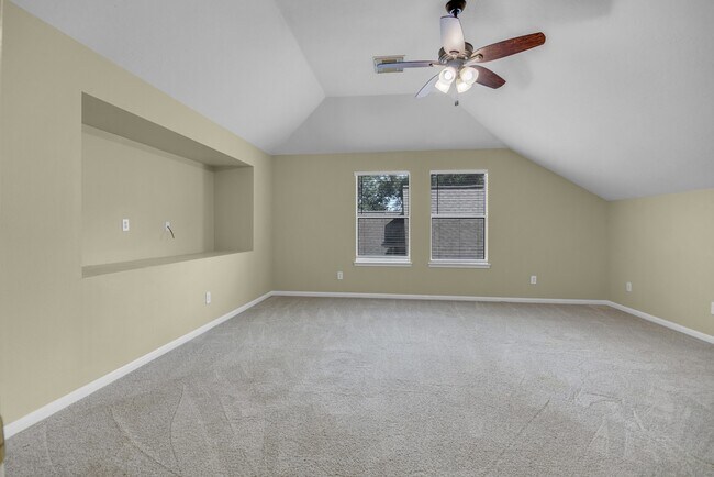 Building Photo - 2919 Silverbit Trail Ln
