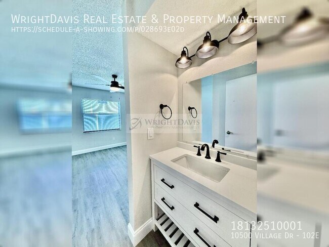 Building Photo - 10500 Village Dr