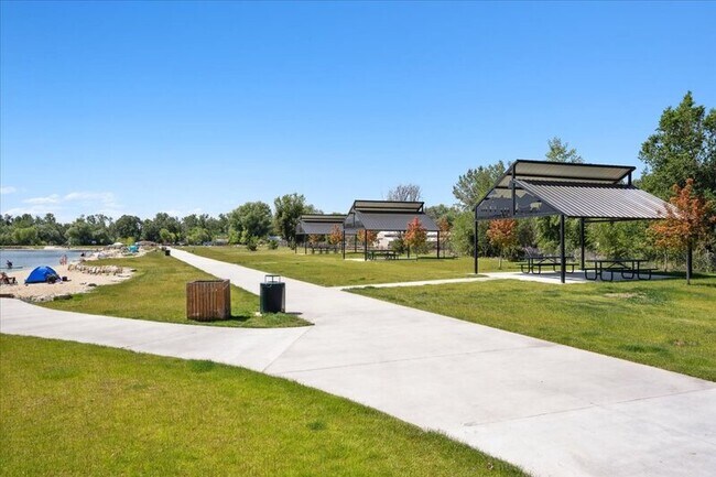 Building Photo - 10103 W Twisted Vine Dr.
