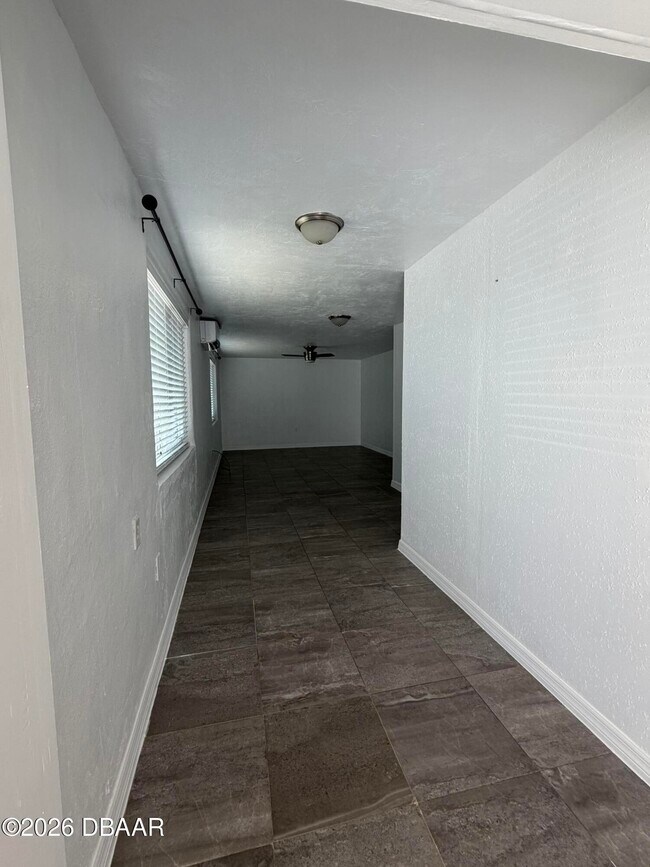 Building Photo - 147 Lindley Rd