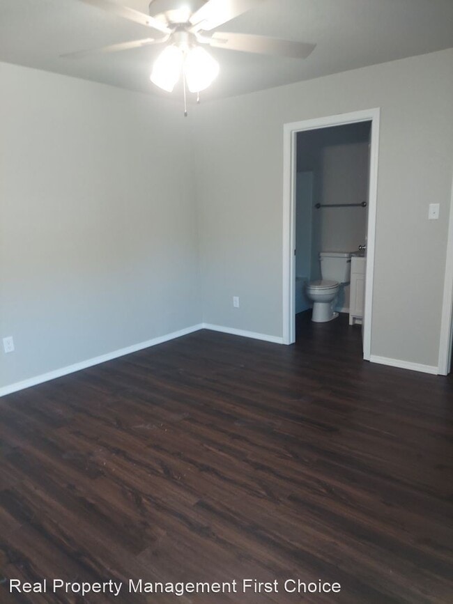 Building Photo - 2 br, 2.5 bath House - 2124 Ingalls Lane S...