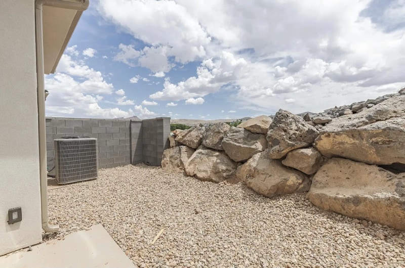 Building Photo - 293 S 1930 W