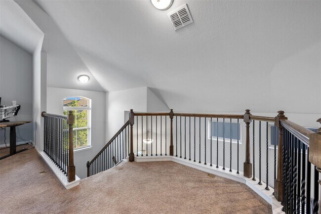 Building Photo - 1404 Jenkins Bnd