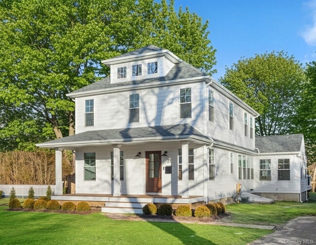 Building Photo - 21 N Howells Point Rd