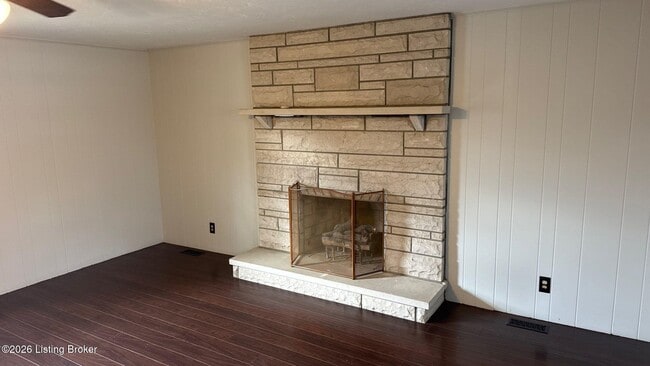 Building Photo - 113 Southview Terrace