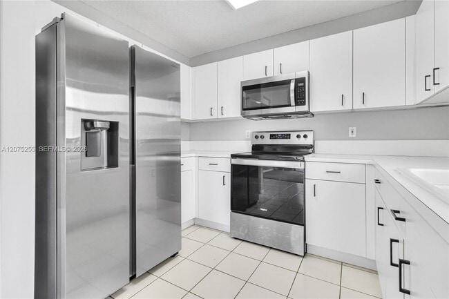 Building Photo - 3884 NW 63rd Terrace