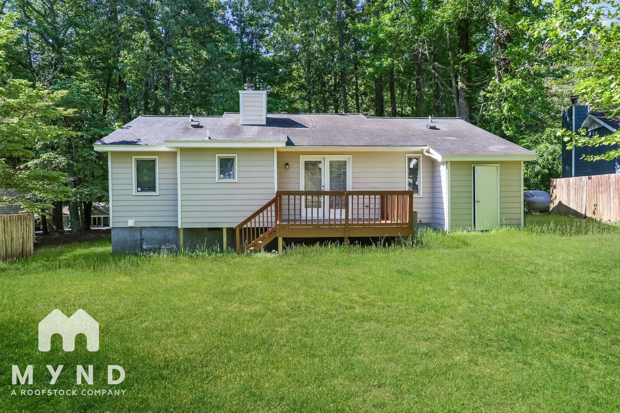 Building Photo - 4225 Labrador Dr