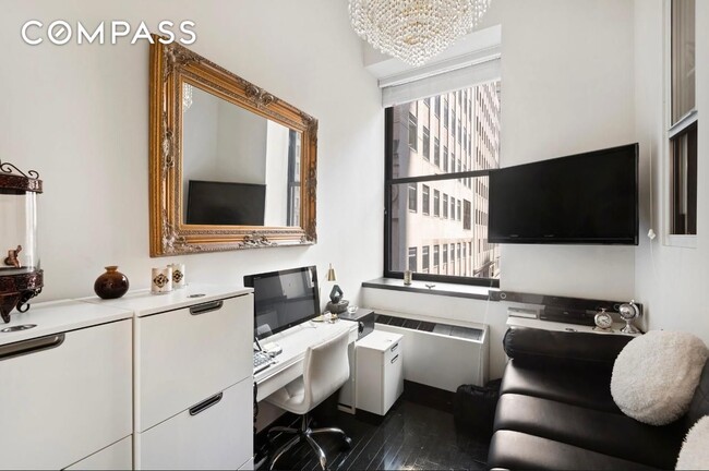 Building Photo - 20 Pine St