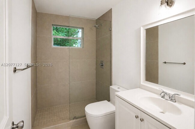 Building Photo - 4134 Ventura Ave