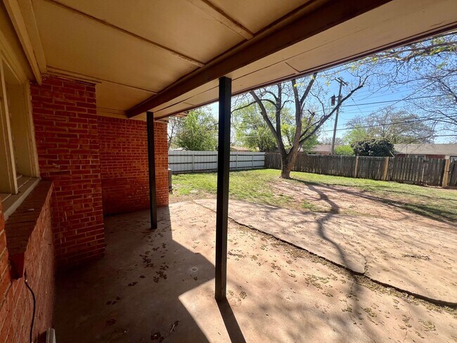 Building Photo - 2821 56th St