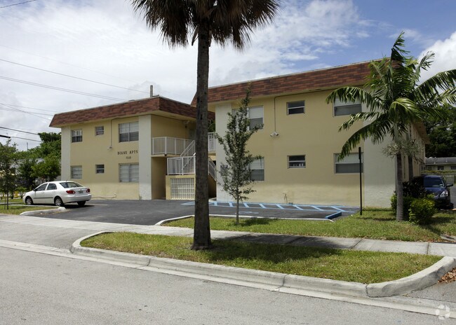 Building Photo - Diane Apartments