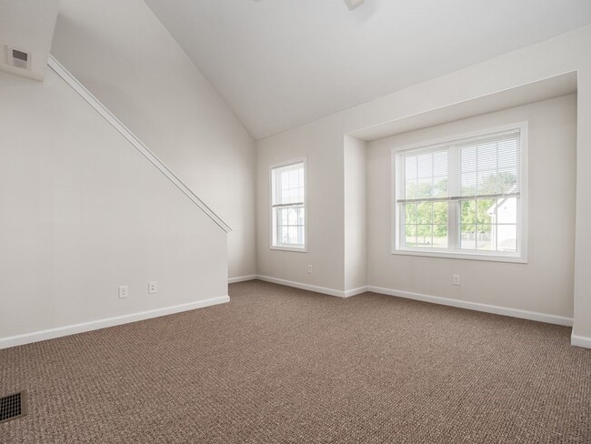 Building Photo - 58 Pumpkin Cir