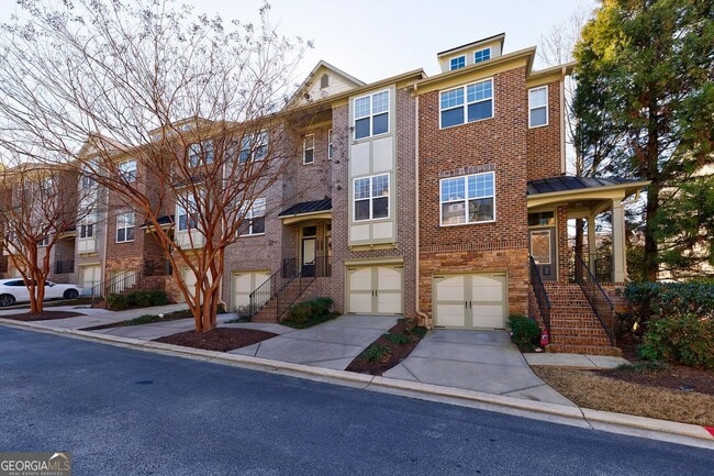 Building Photo - 2022 Cobblestone Cir NE
