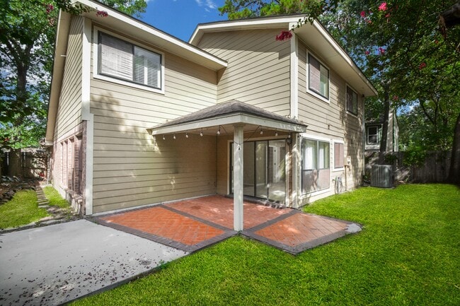 Building Photo - 12518 Dolgo Dr