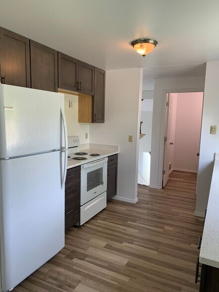 Representative of available unit - 1922 87th Avenue Ct W