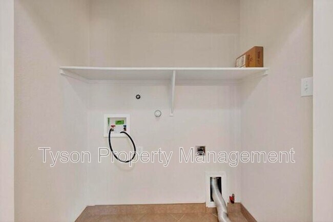 Building Photo - 10332 Calle Hermosa Pl NW