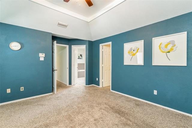 Building Photo - 508 Lake Forest Dr