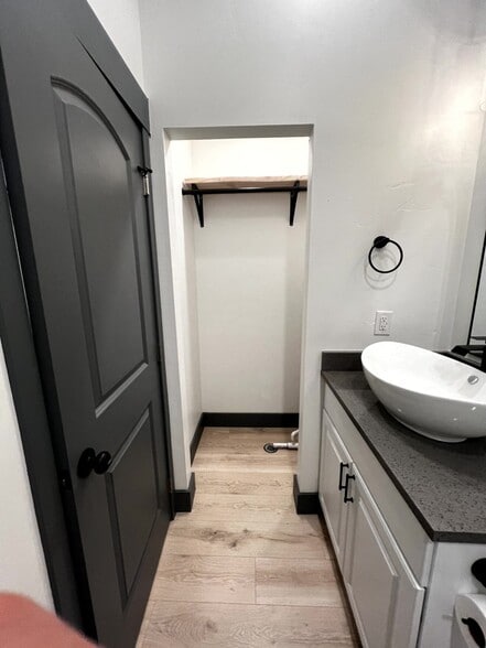 Building Photo - 8522 S 5750 W