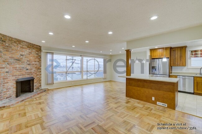Building Photo - 160 Belhaven Ave