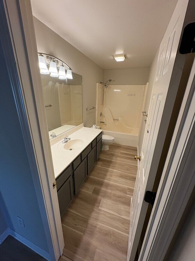 Building Photo - 3bedroom 3 bath. coming soon.