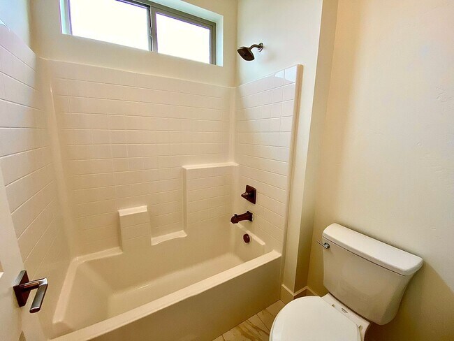 Building Photo - Beautiful Custom 6 Bedroom (2 Primary Bedrooms!) +Office located in NW Meridian