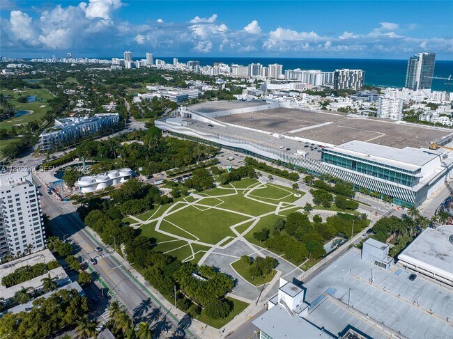 Building Photo - 1700 Meridian Ave