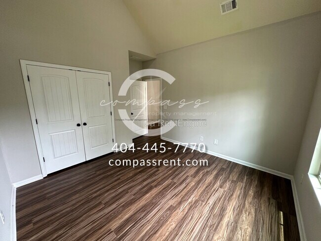 Building Photo - 9465 Pebble Creek Ct