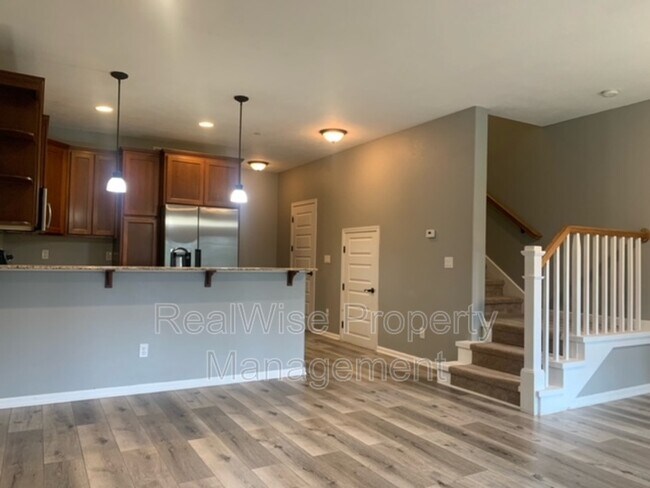 Building Photo - 1115 Catherine Way