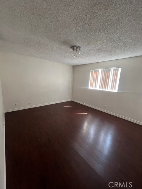 Building Photo - 822 E Lomita Ave