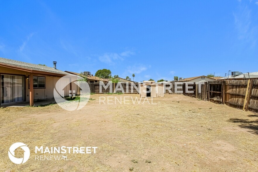 Building Photo - 4205 N 109th Dr