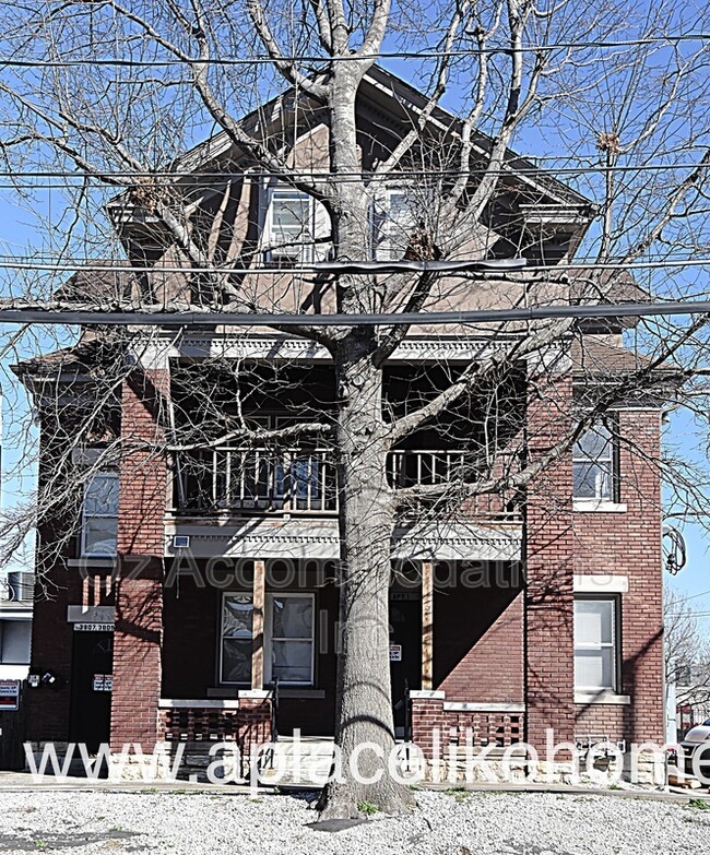 Primary Photo - 3807 Washington St