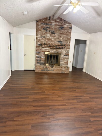 Building Photo - 10423 Huntington View Dr