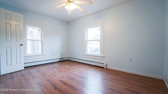 Building Photo - 1514 Farr St