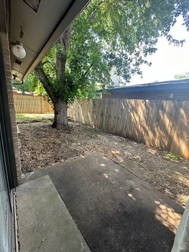 Building Photo - Duplex - Putnam City North Schools
