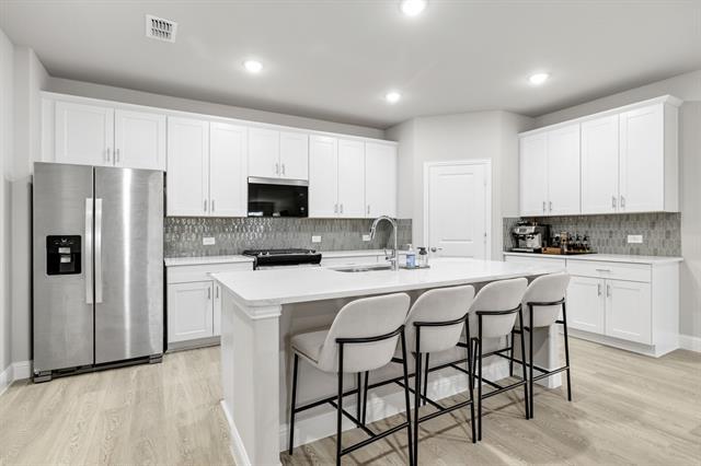 Building Photo - 2724 Big Bend Mews