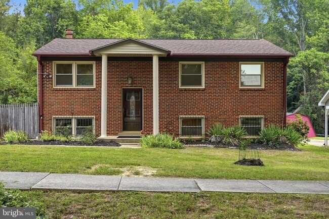 Building Photo - 17004 Gohagen Rd