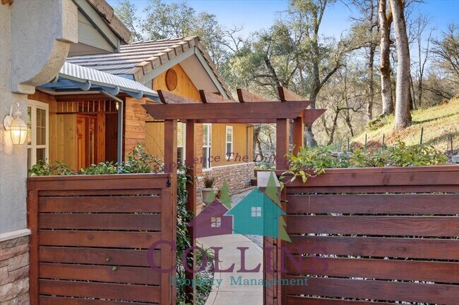 Building Photo - 11822 Lodestar Dr