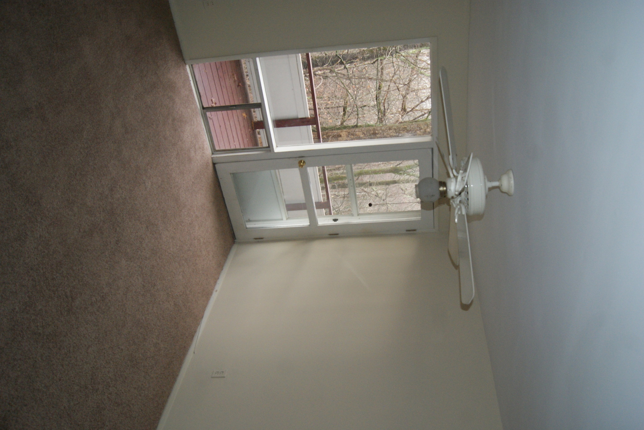 Building Photo - 7531 Spring Lake Dr