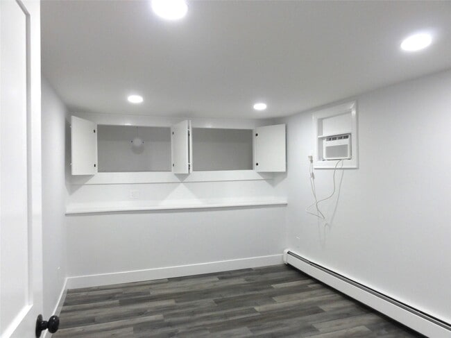 Building Photo - 45 Gordon Ave