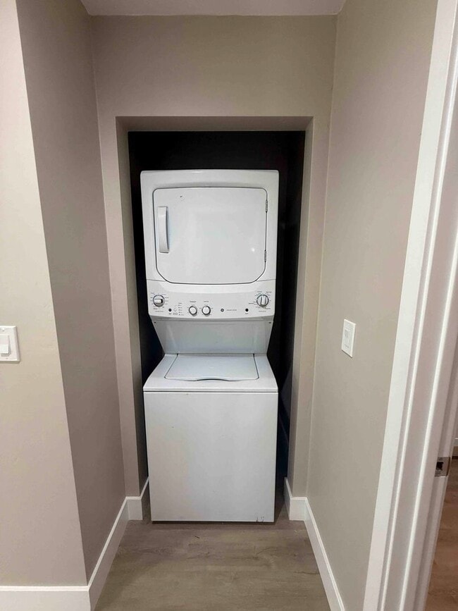 Building Photo - Brand New 1 Bedroom In Tahoe Park