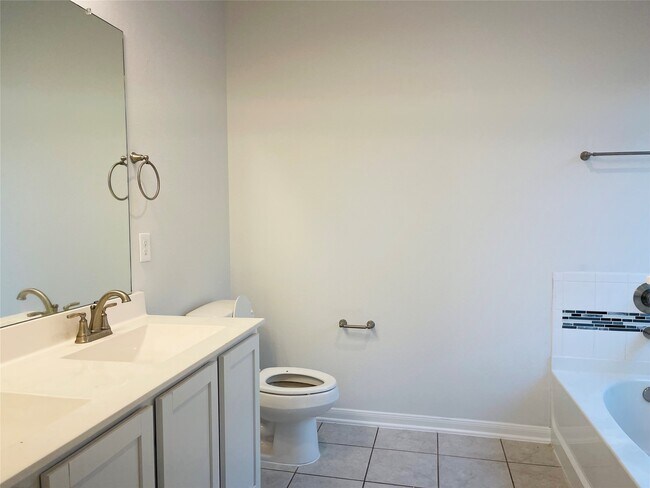 Building Photo - 14206 Alpine Fir Dr